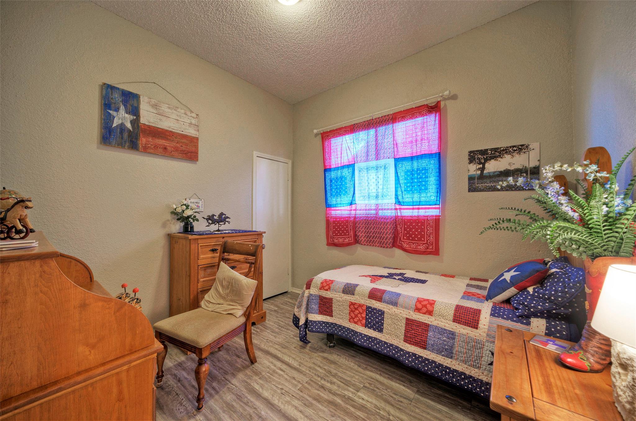 8105 Elkhorn Mountain Trl, Austin, TX 78729