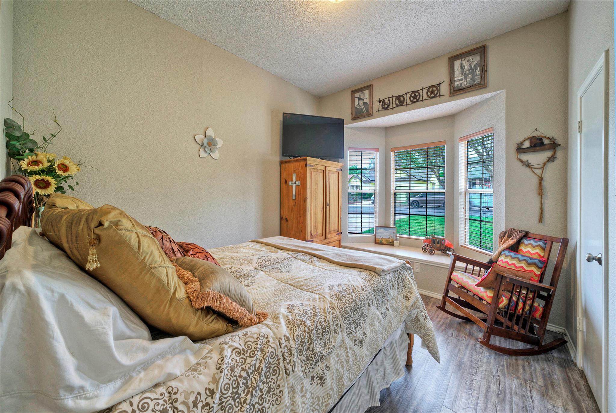 8105 Elkhorn Mountain Trl, Austin, TX 78729