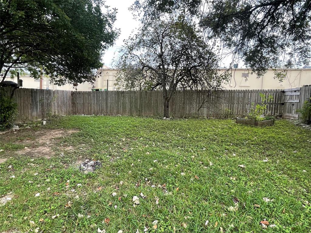 3601 Leafield Dr # B, Austin, TX 78749