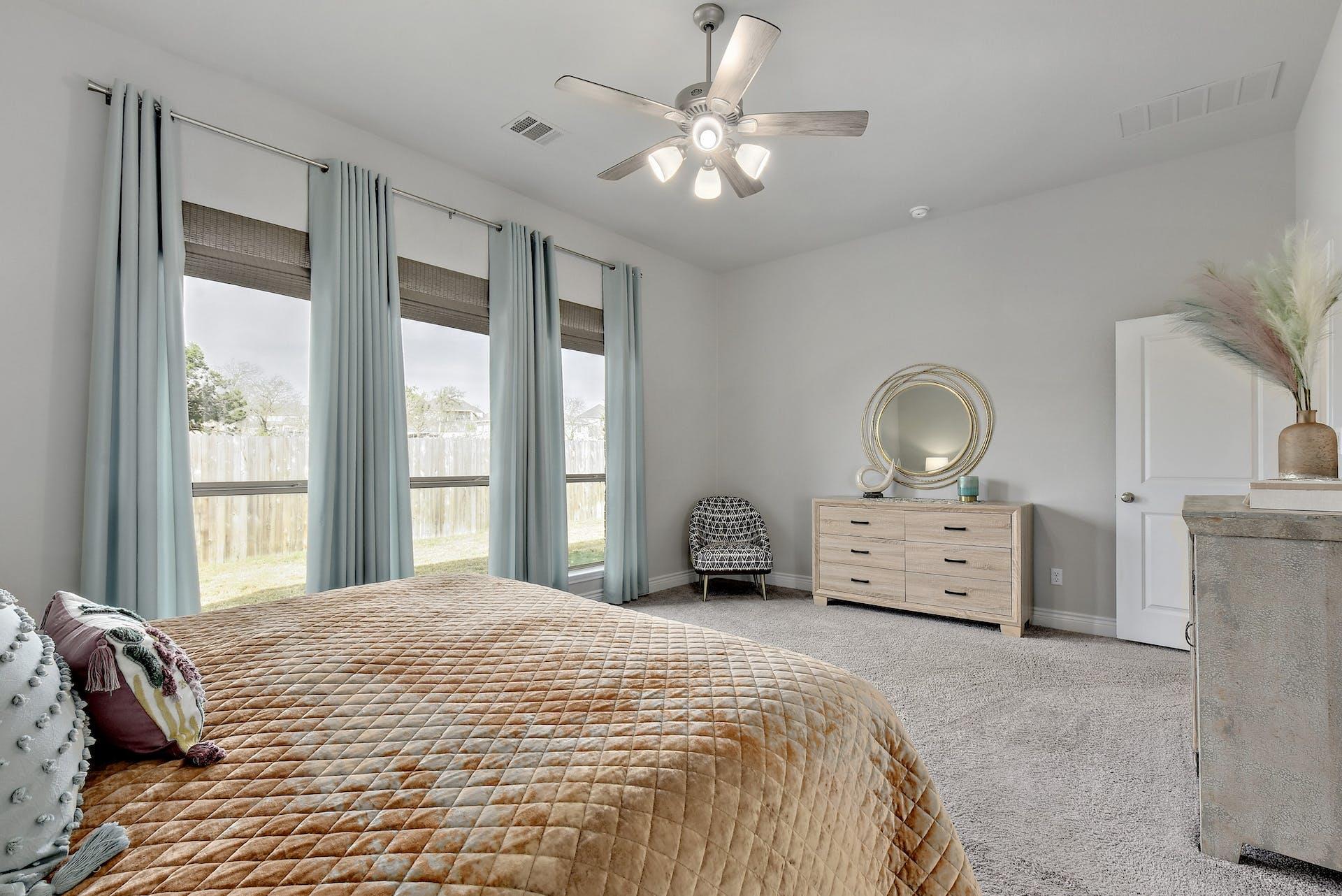 417 Francis Lottie Dr, Buda, TX 78610