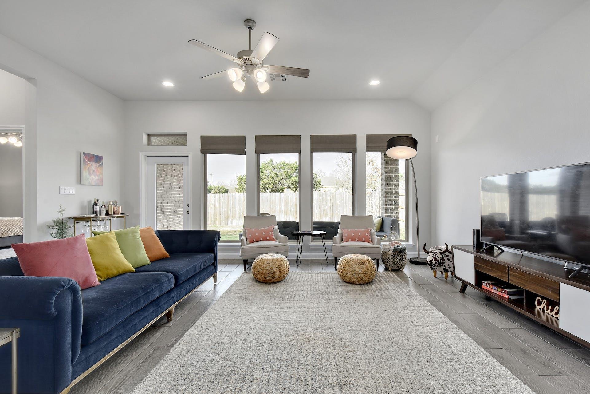 417 Francis Lottie Dr, Buda, TX 78610