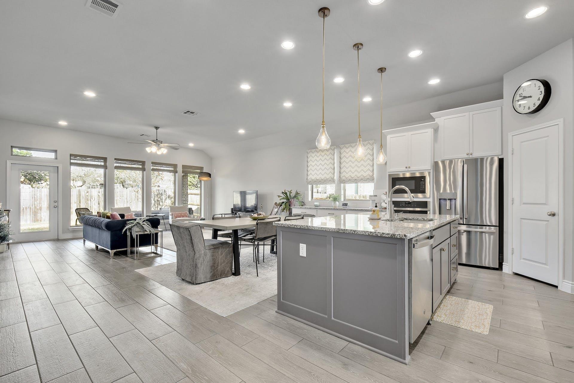 417 Francis Lottie Dr, Buda, TX 78610