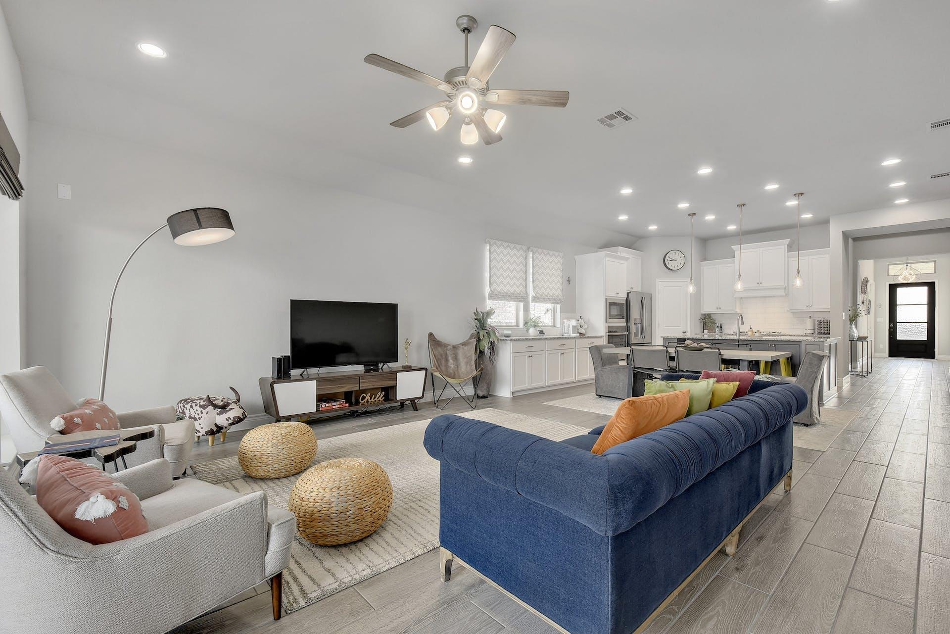 417 Francis Lottie Dr, Buda, TX 78610