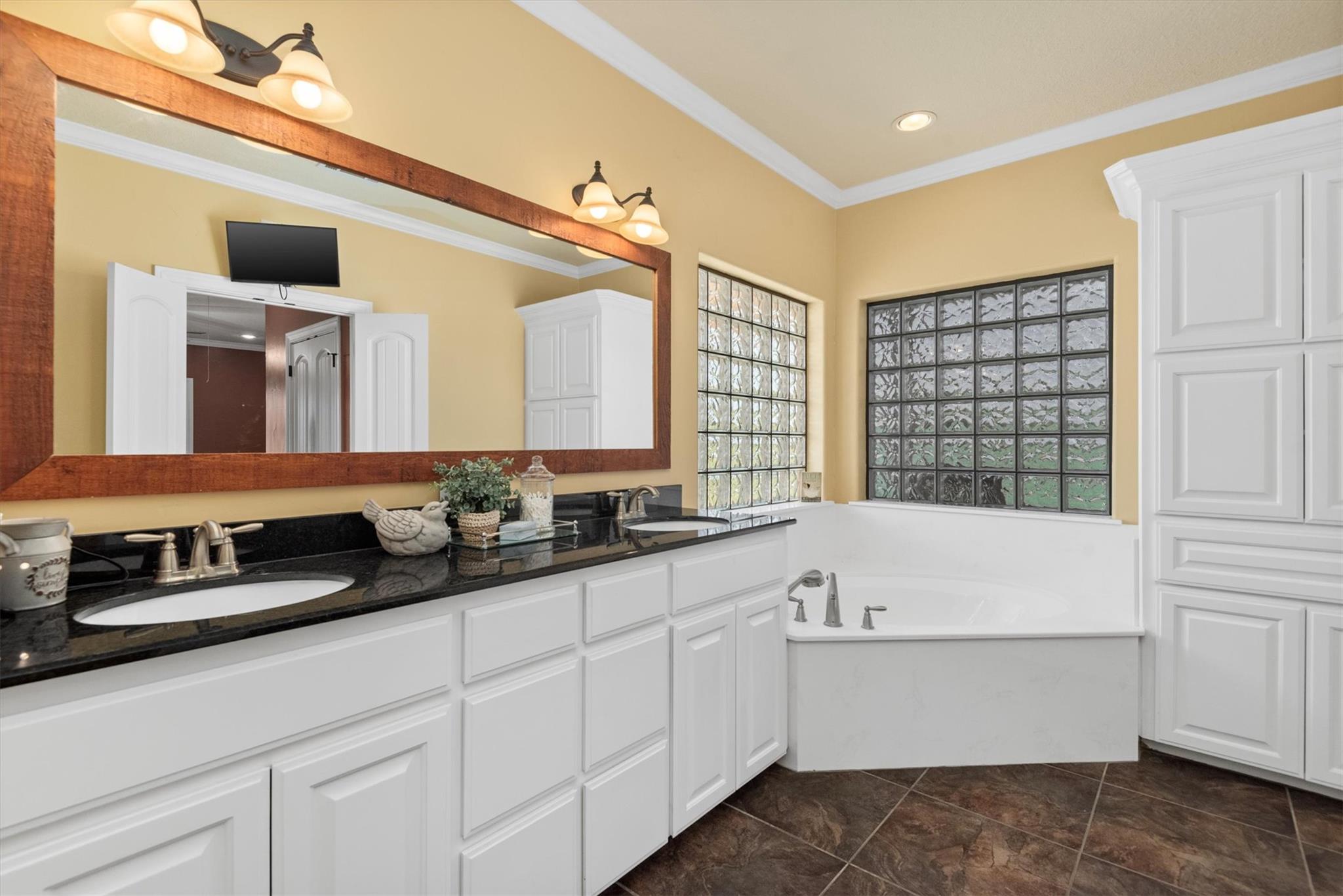 3759 CR 126, Bedias, TX 77831