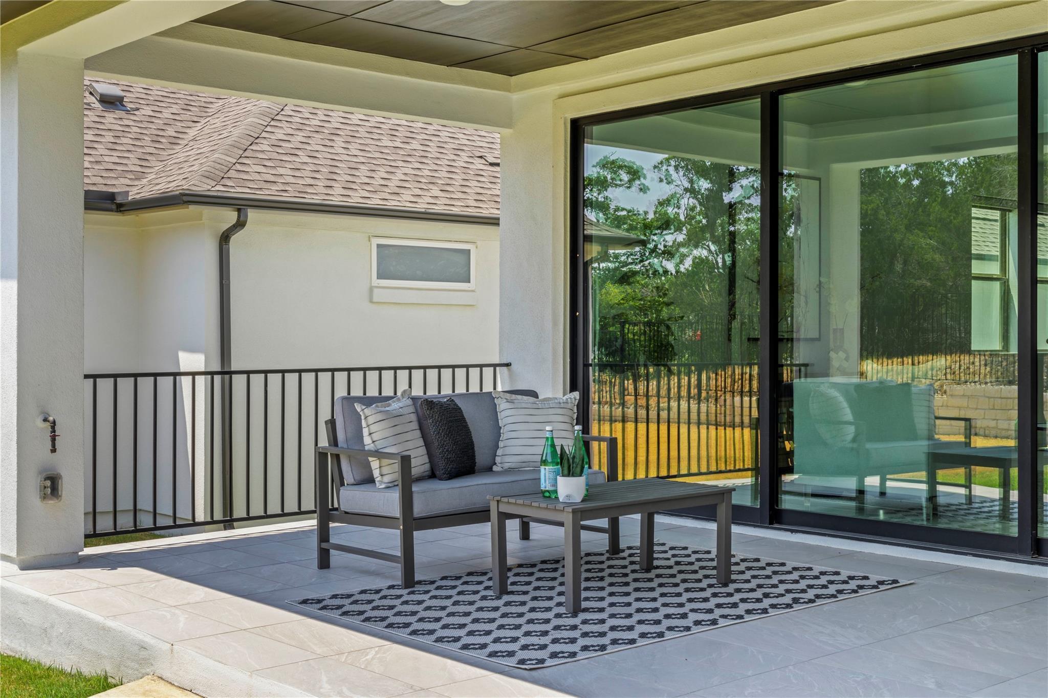 1128 Villa Rialto Vw, Leander, TX 78641