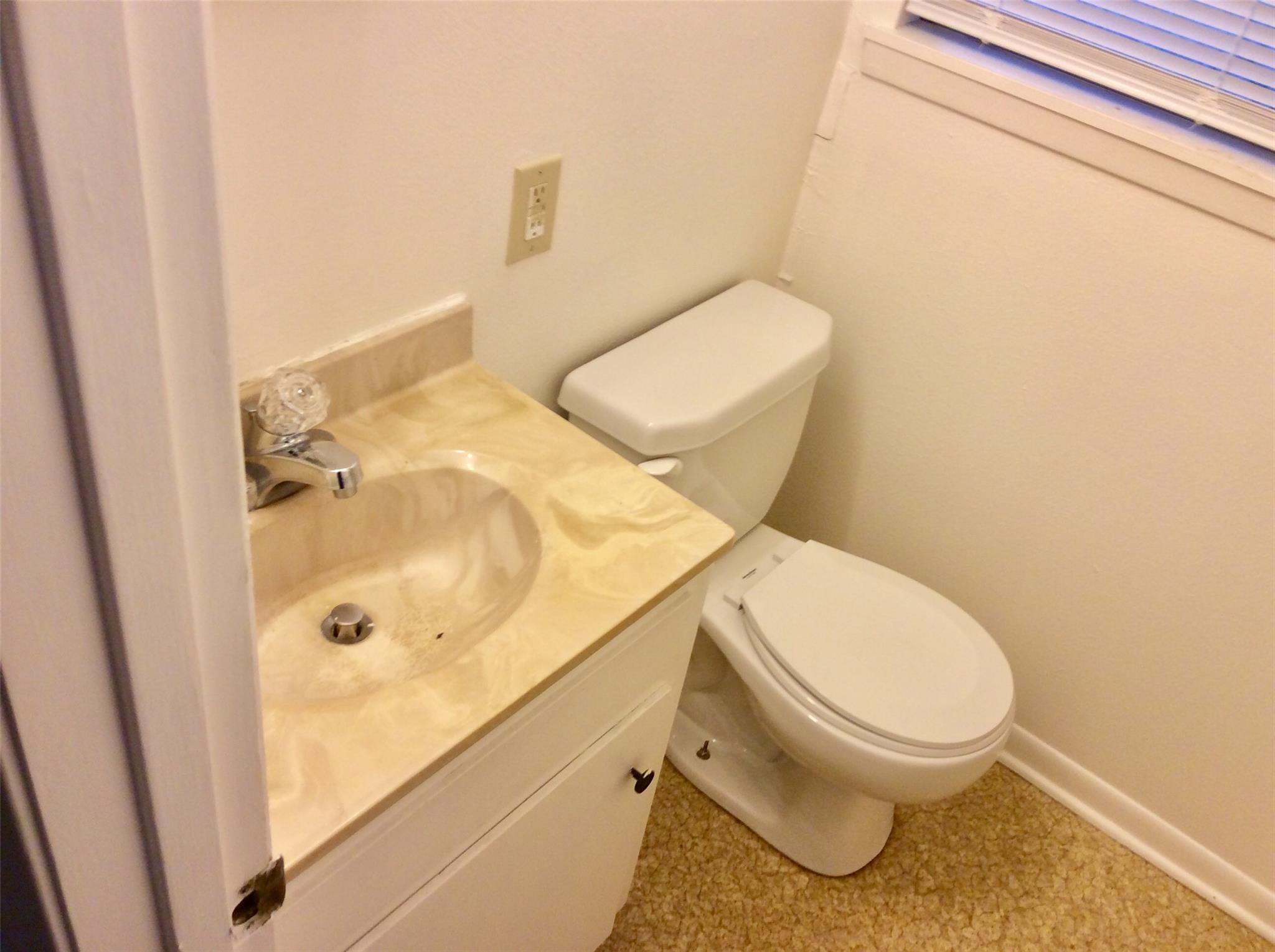 406 N Broadway St, Caldwell, TX 77836