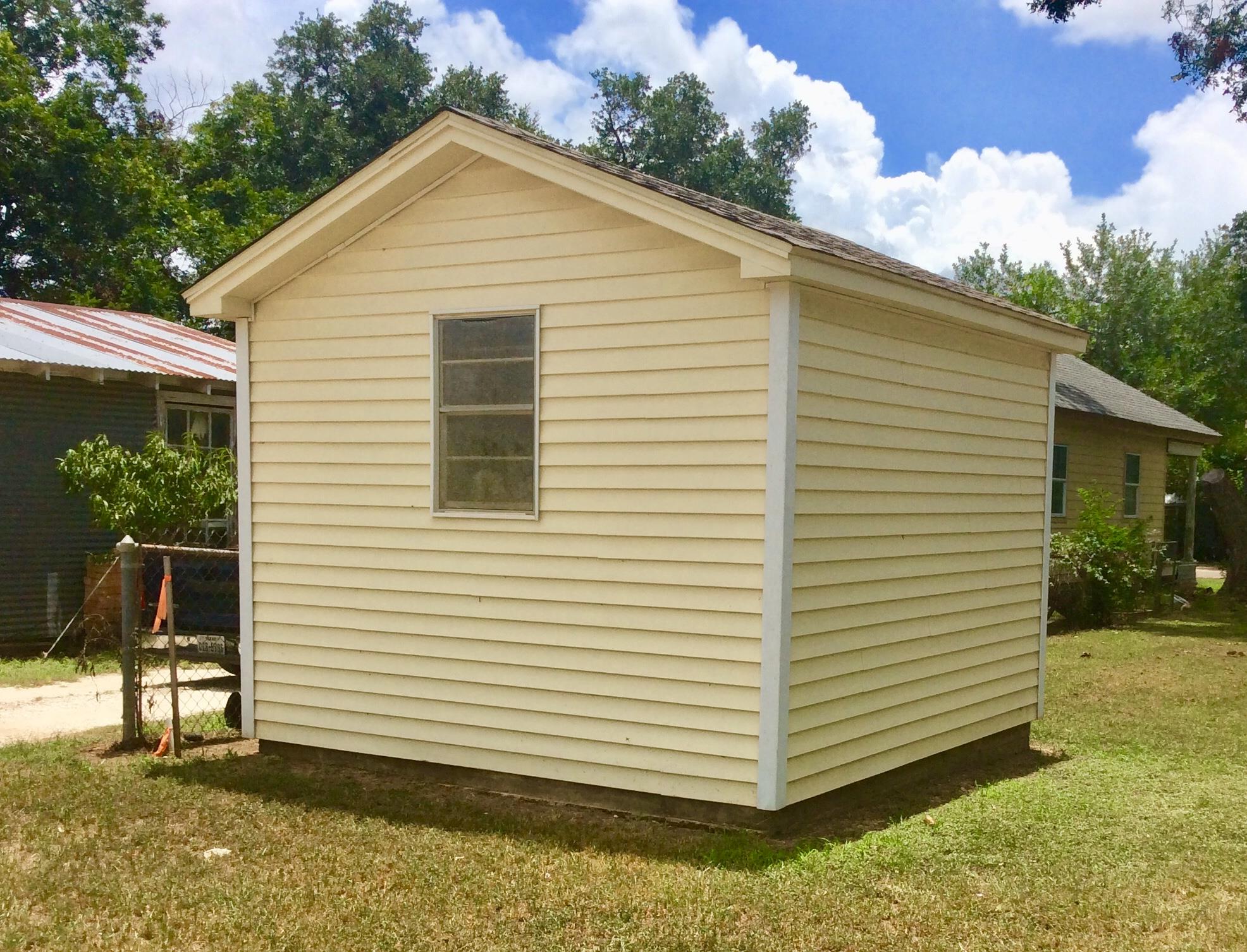 406 N Broadway St, Caldwell, TX 77836