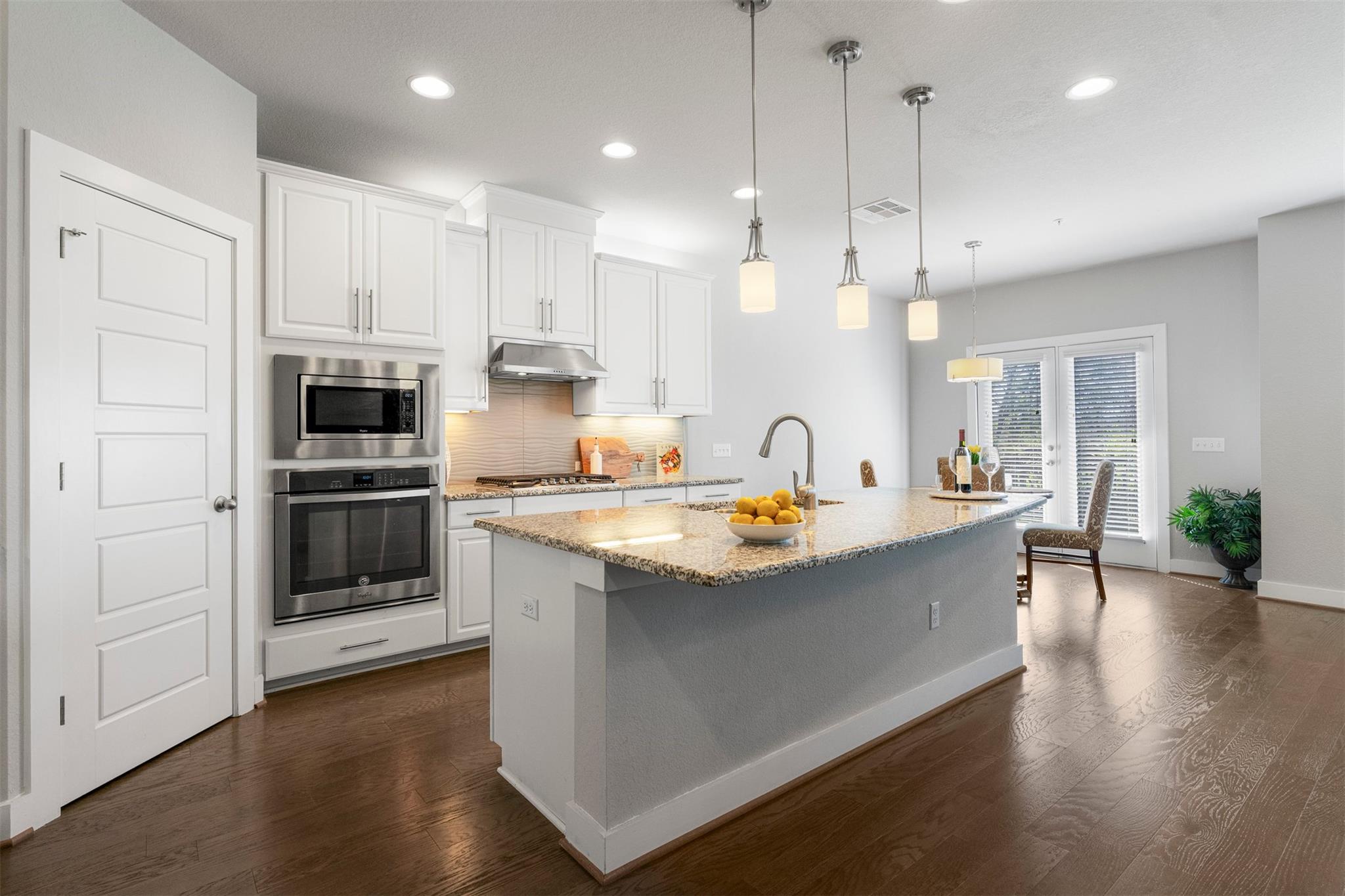 207 Bridgeford Dr # 16, Austin, TX 78745