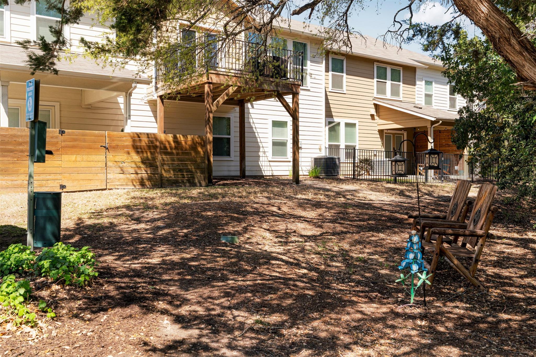 207 Bridgeford Dr # 16, Austin, TX 78745