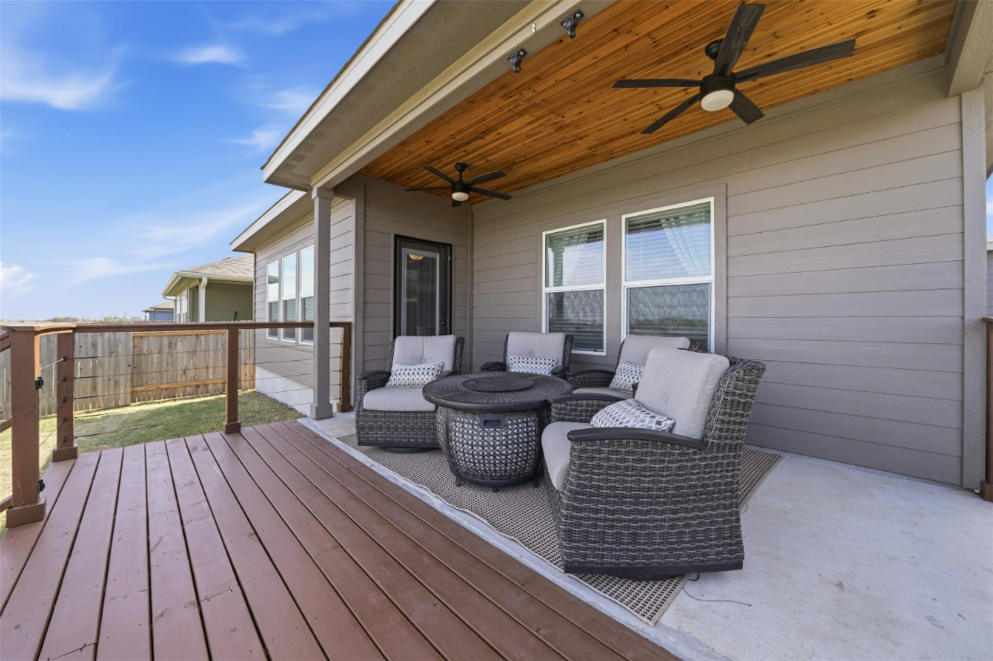 111 Granite Dome Dr, Kyle, TX 78640