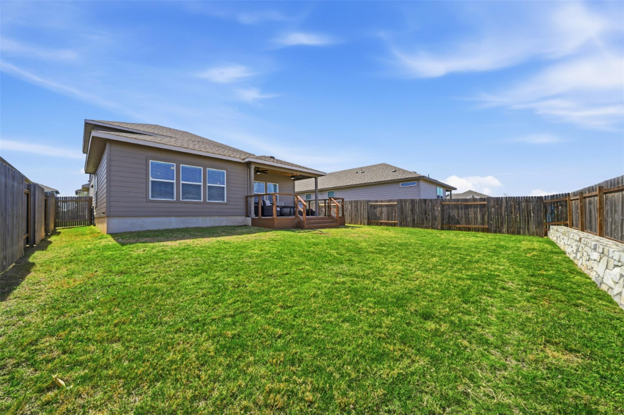 111 Granite Dome Dr, Kyle, TX 78640