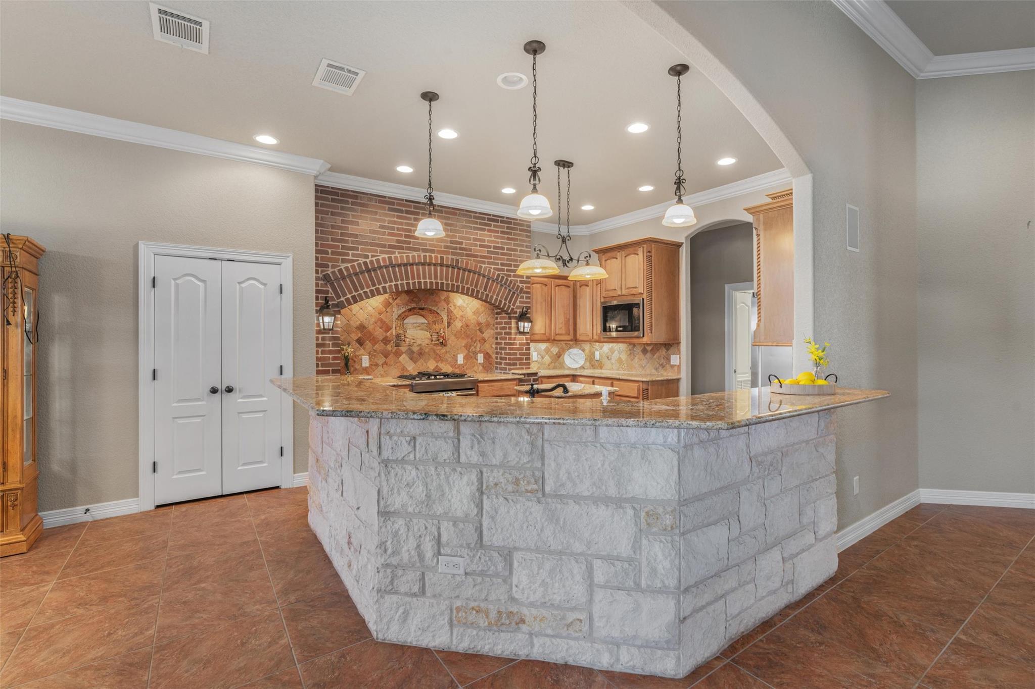 8006 Ridgeway Ct, Nolanville, TX 76559