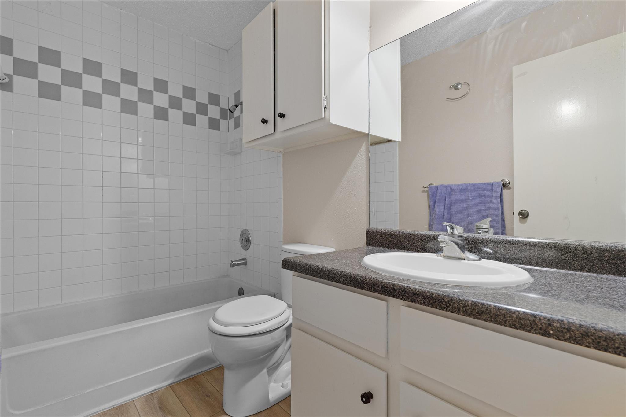 1403 Alma Dr, Austin, TX 78753