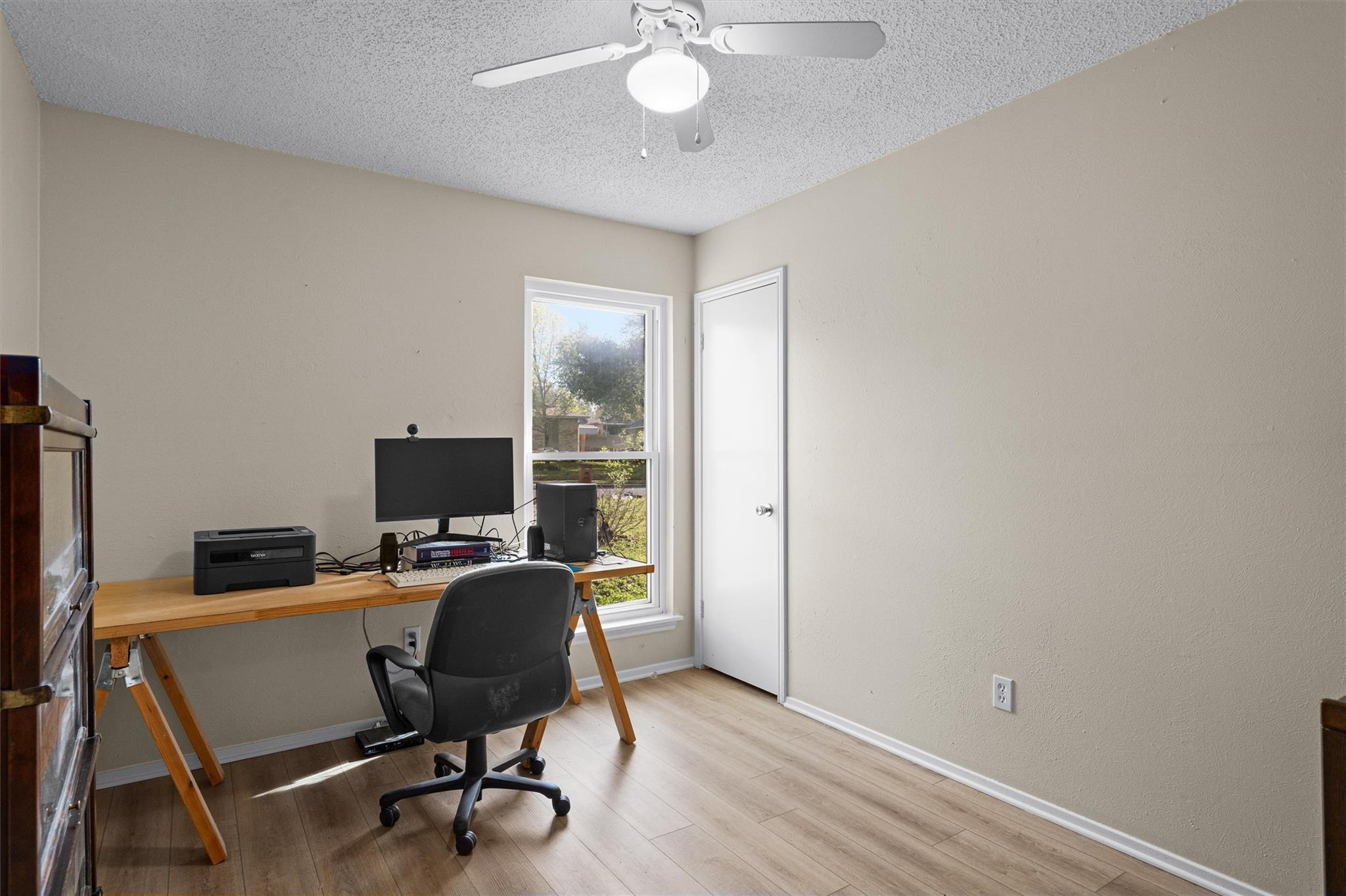 1403 Alma Dr, Austin, TX 78753