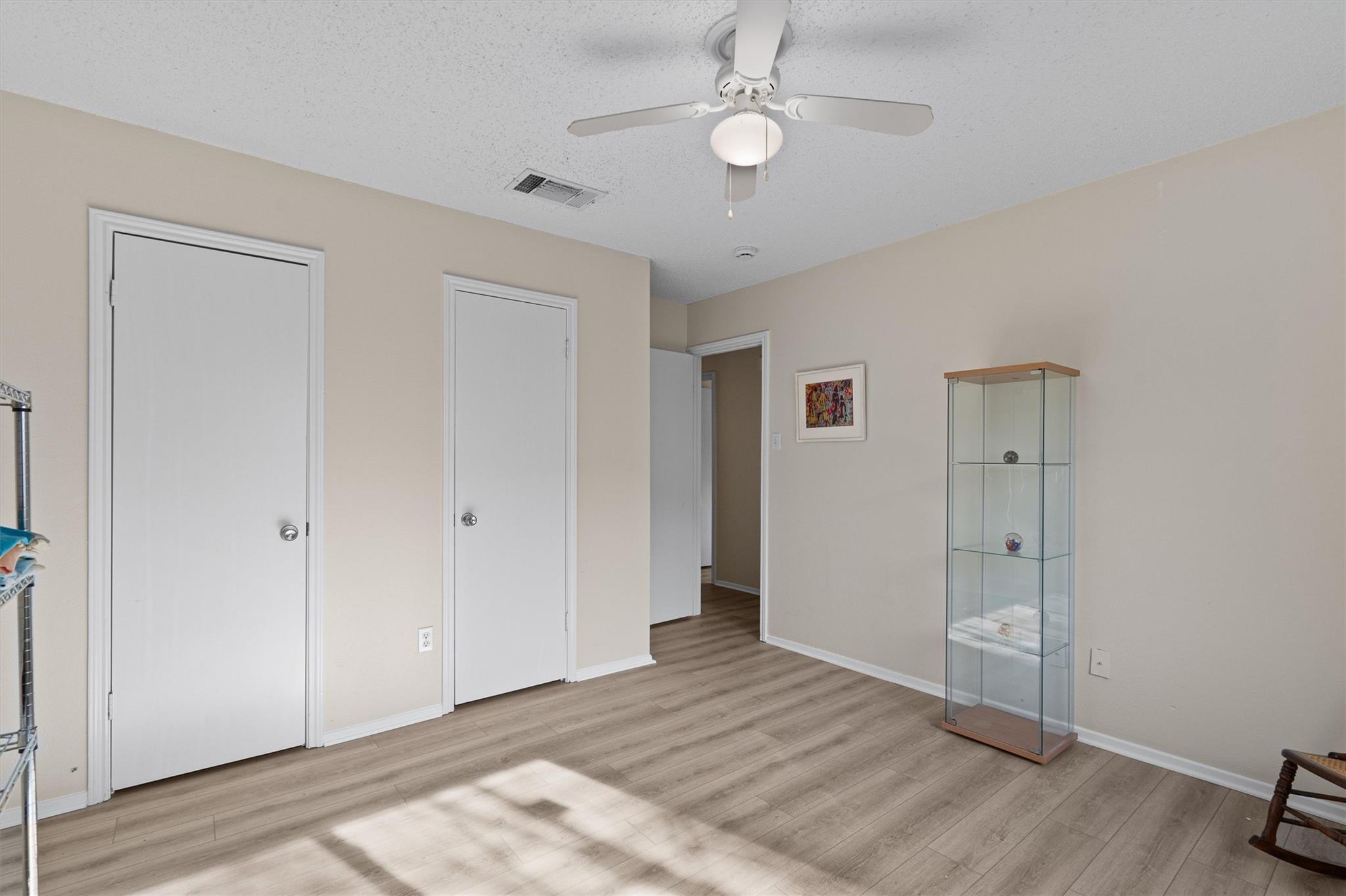 1403 Alma Dr, Austin, TX 78753