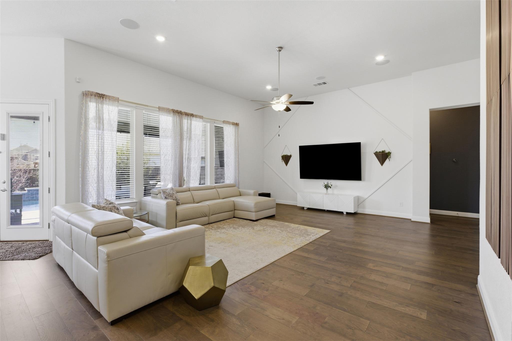 18000 Leccion Dr, Pflugerville, TX 78660