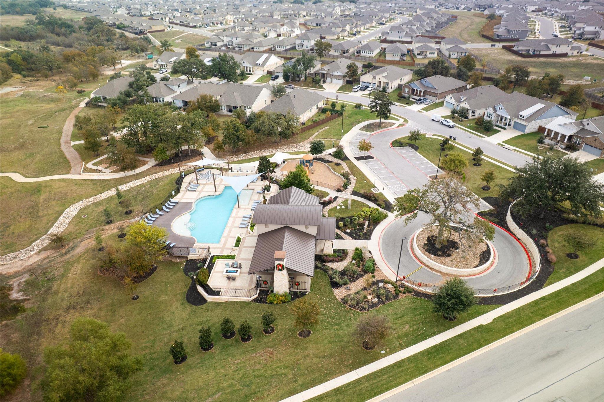 125 Ridgeview Ct, Georgetown, TX 78628