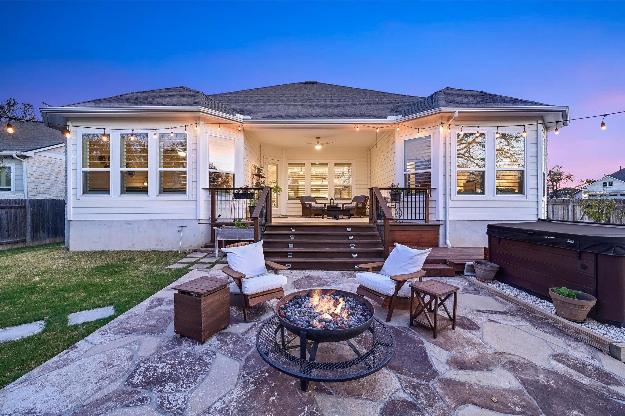 125 Ridgeview Ct, Georgetown, TX 78628