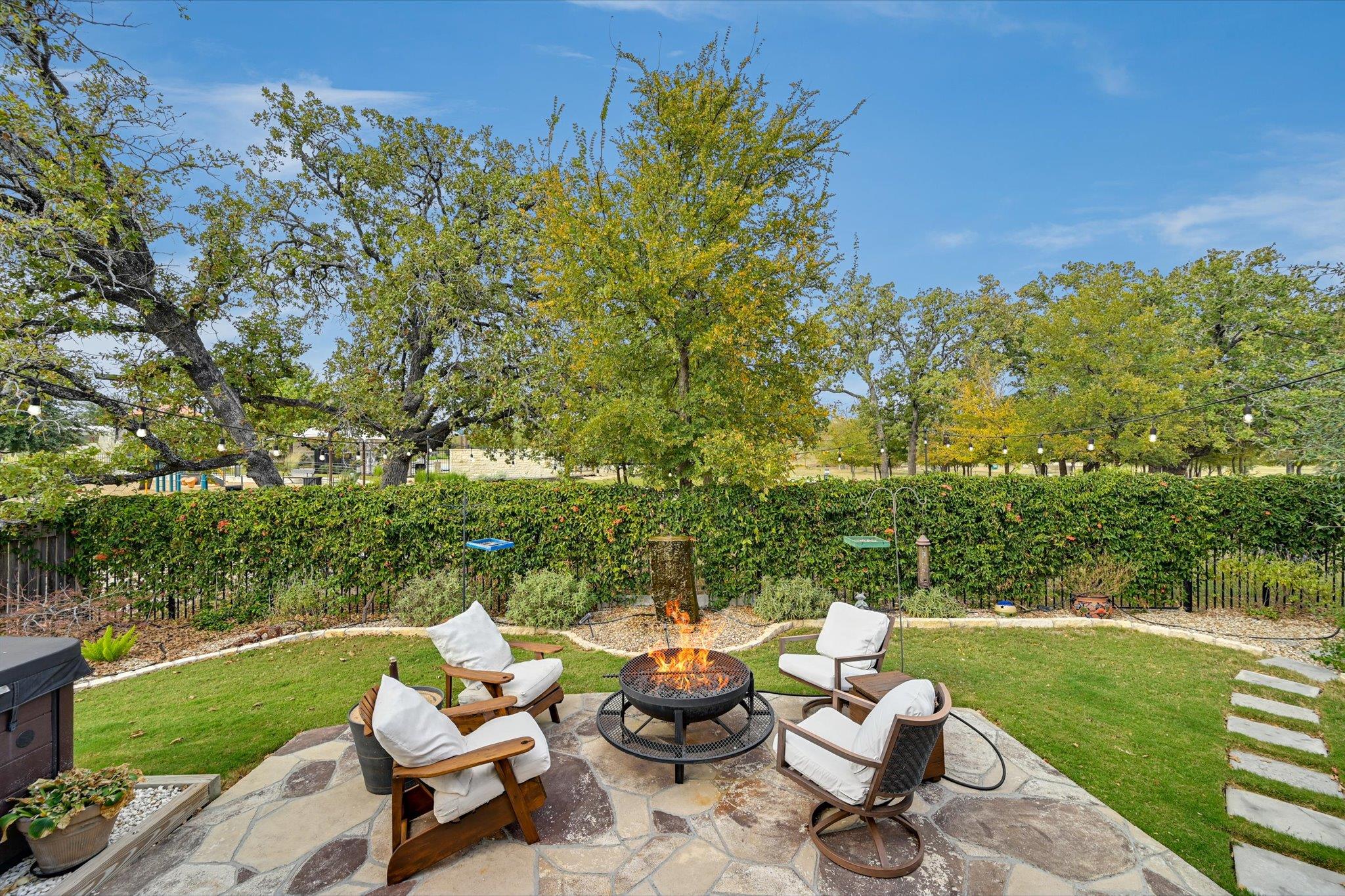 125 Ridgeview Ct, Georgetown, TX 78628