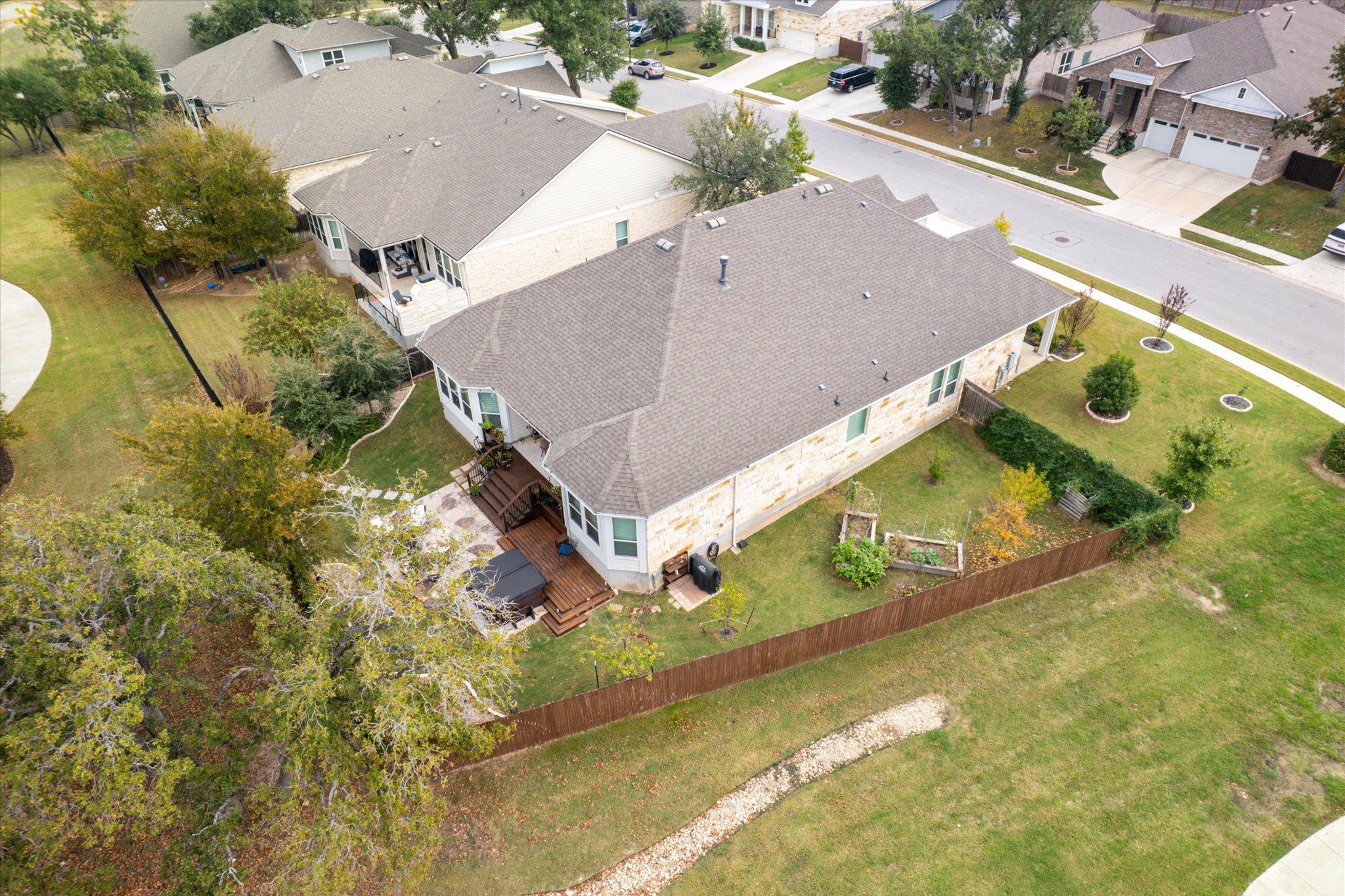 125 Ridgeview Ct, Georgetown, TX 78628