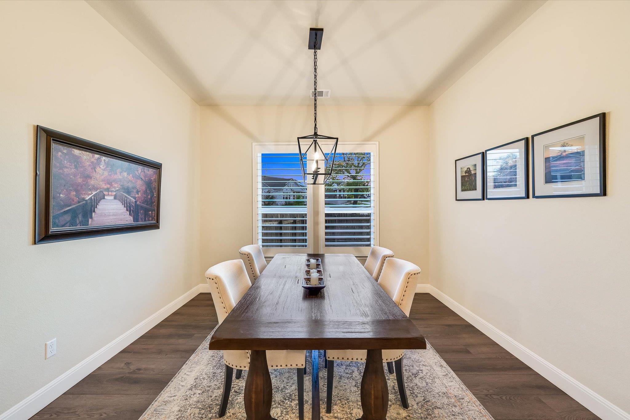 125 Ridgeview Ct, Georgetown, TX 78628