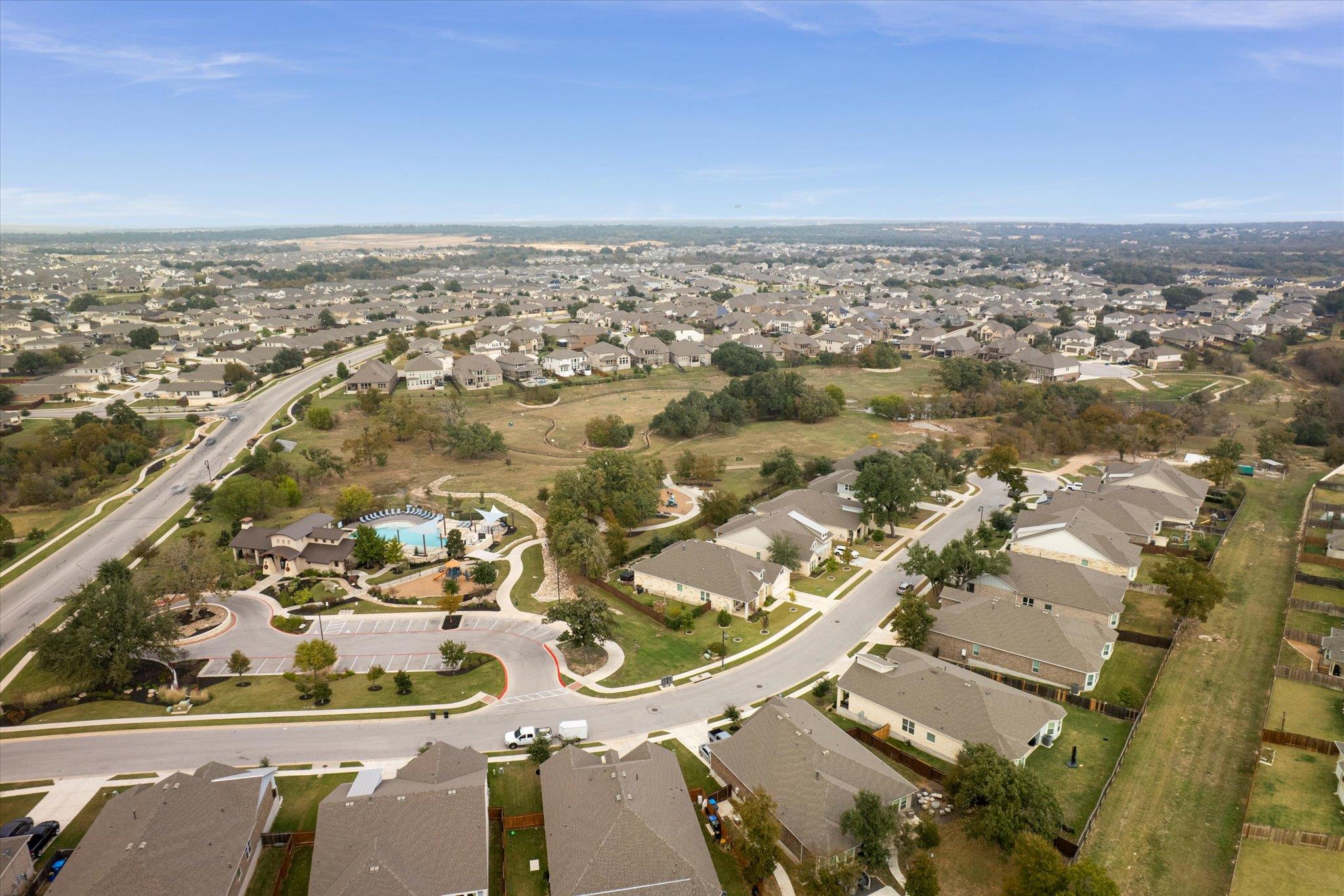 125 Ridgeview Ct, Georgetown, TX 78628