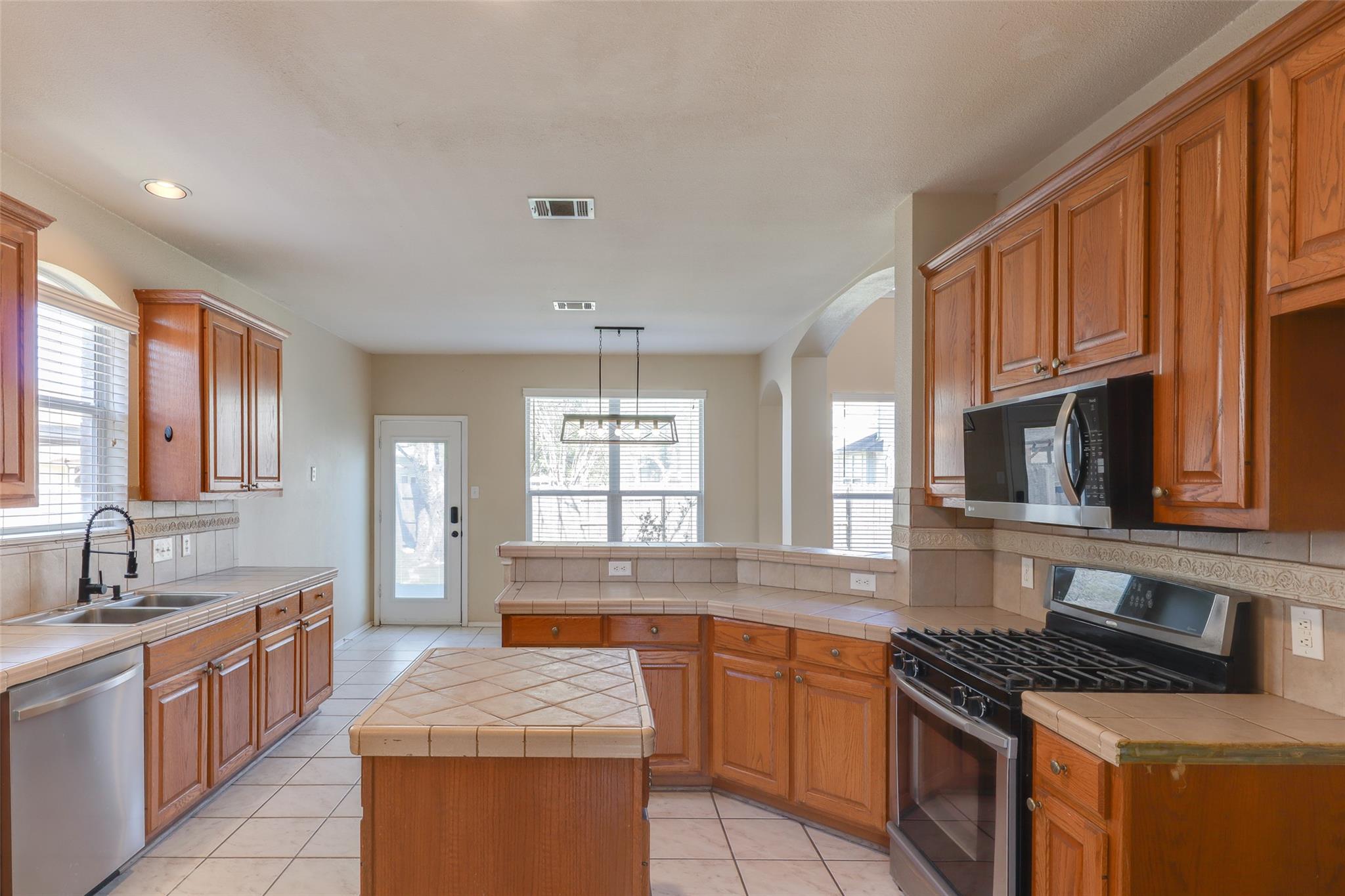 2408 Cranberry Cv, Cedar Park, TX 78613