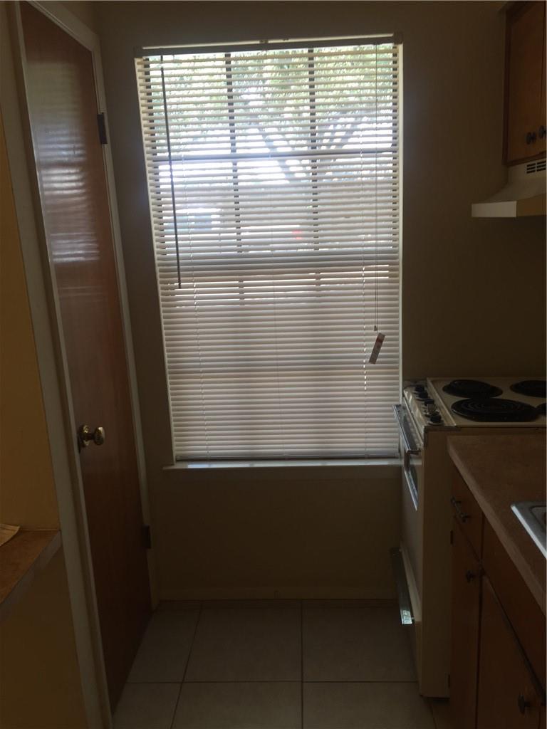 619 W 37th St # 101, Austin, TX 78705