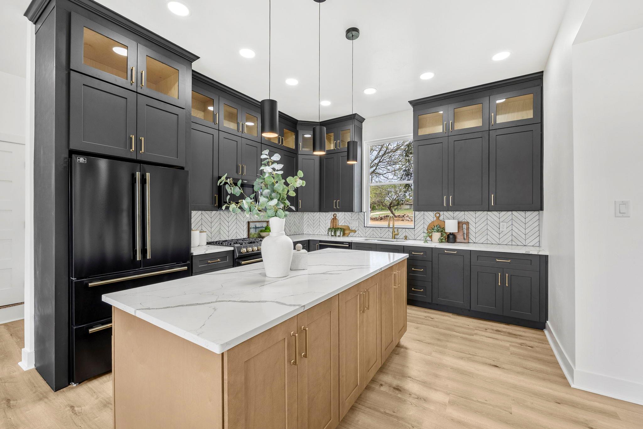 108 Skyline Rd, Georgetown, TX 78628