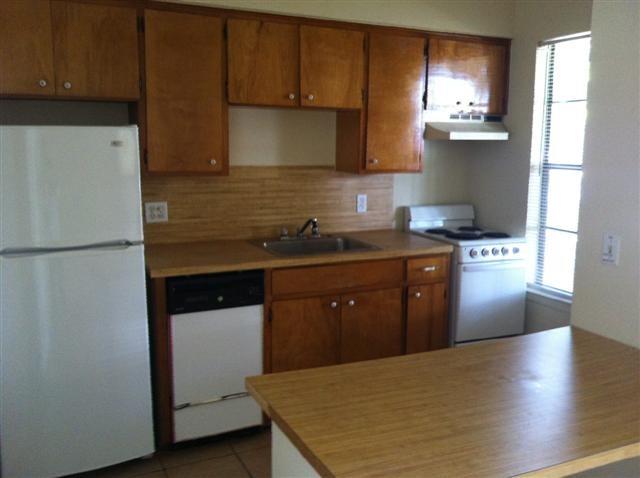 621 W 37th St # 103, Austin, TX 78705