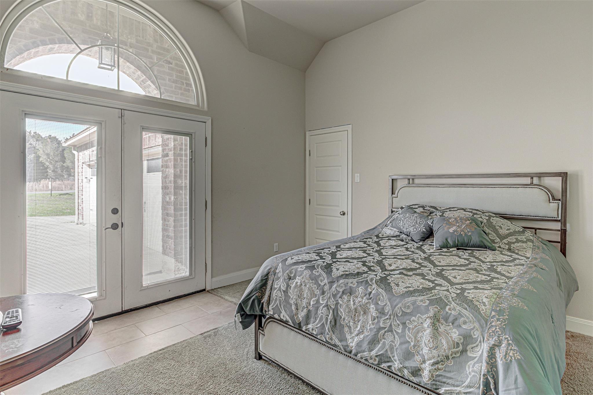 105 Arbors Cir, Elgin, TX 78621