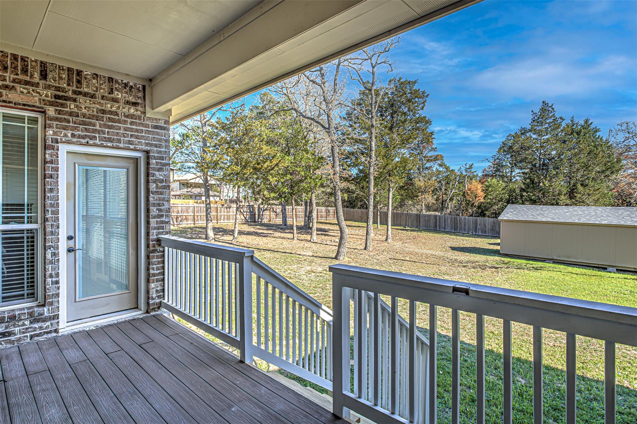 105 Arbors Cir, Elgin, TX 78621