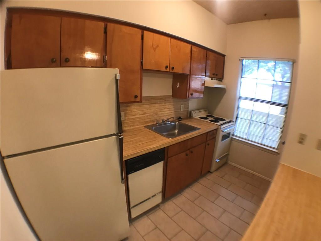 619 W 37th St # 104, Austin, TX 78705