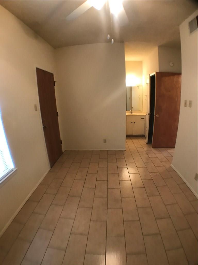 619 W 37th St # 104, Austin, TX 78705