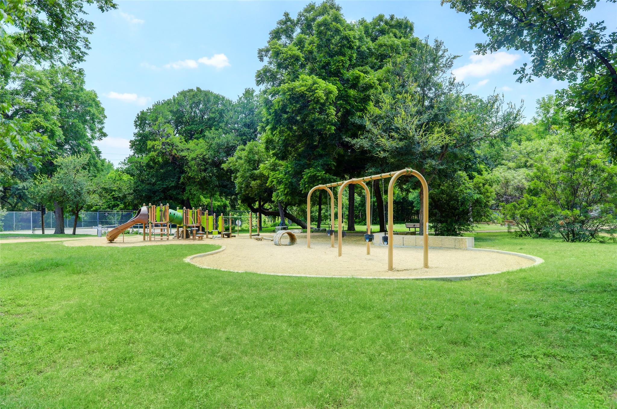 603 Bellevue Pl # B, Austin, TX 78705