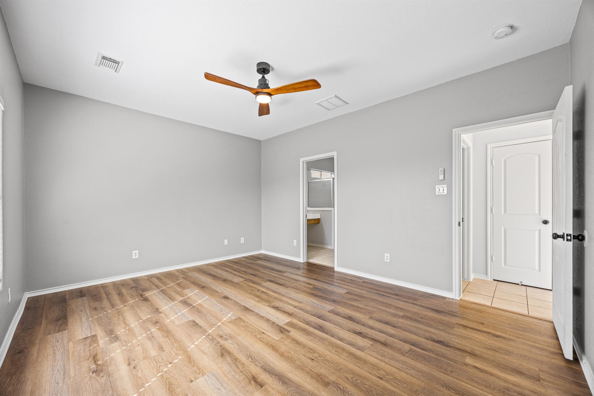 10805 Trail Weary Dr, Austin, TX 78754