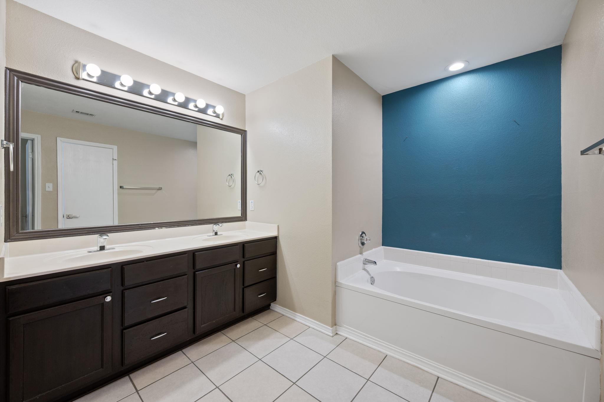 1703 Balsam Way, Round Rock, TX 78665