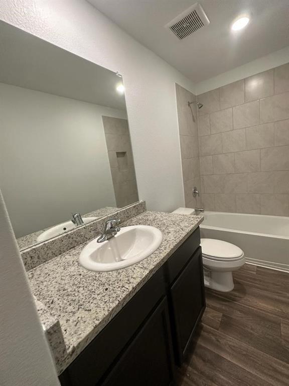 18300 SPECULATOR Ln, Elgin, TX 78621