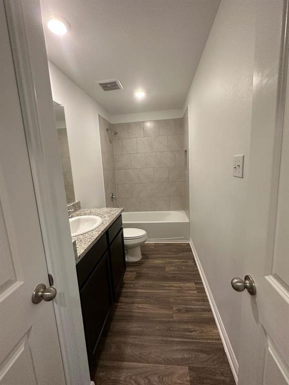 18300 SPECULATOR Ln, Elgin, TX 78621