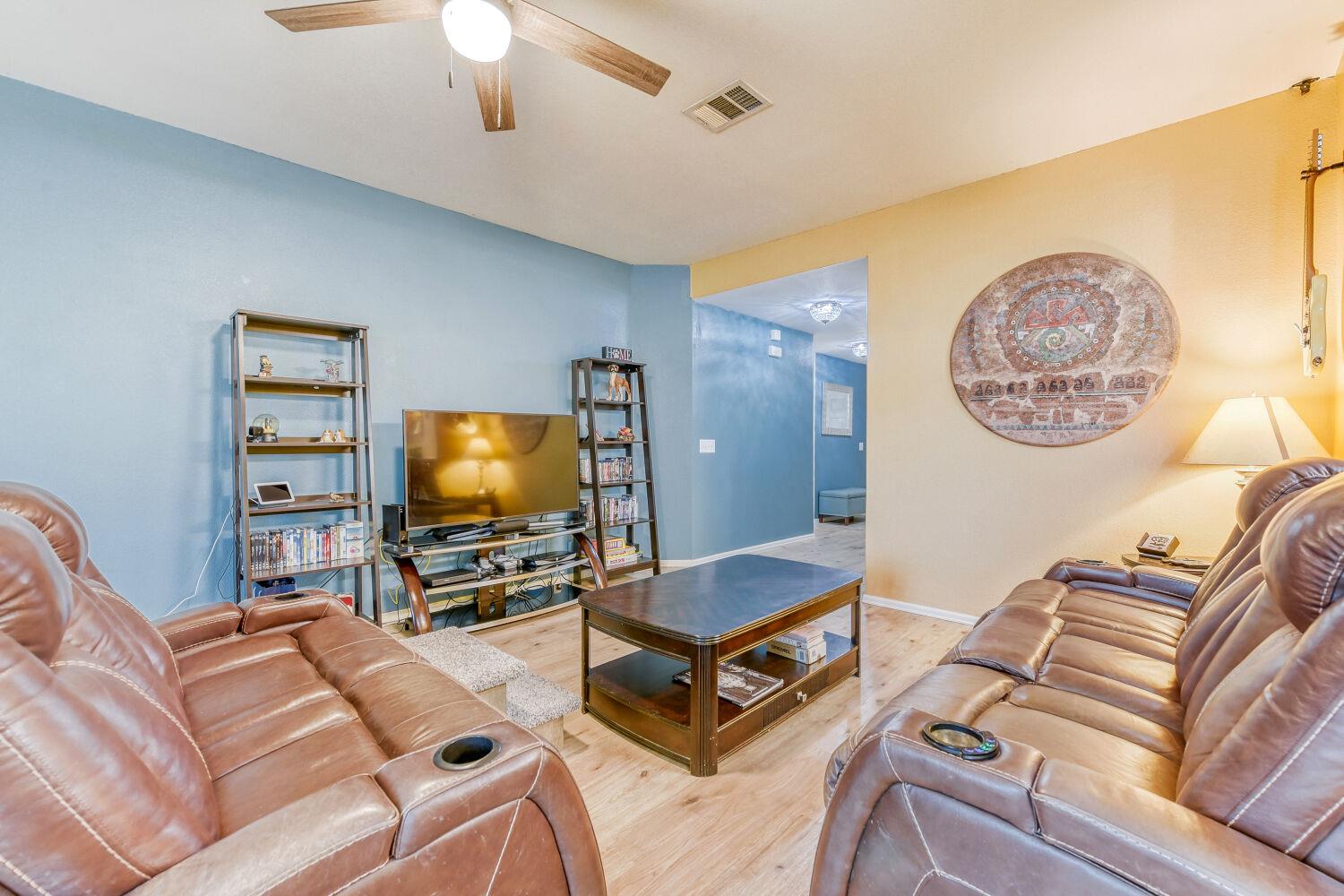 1319 Belmont Dr, San Marcos, TX 78666