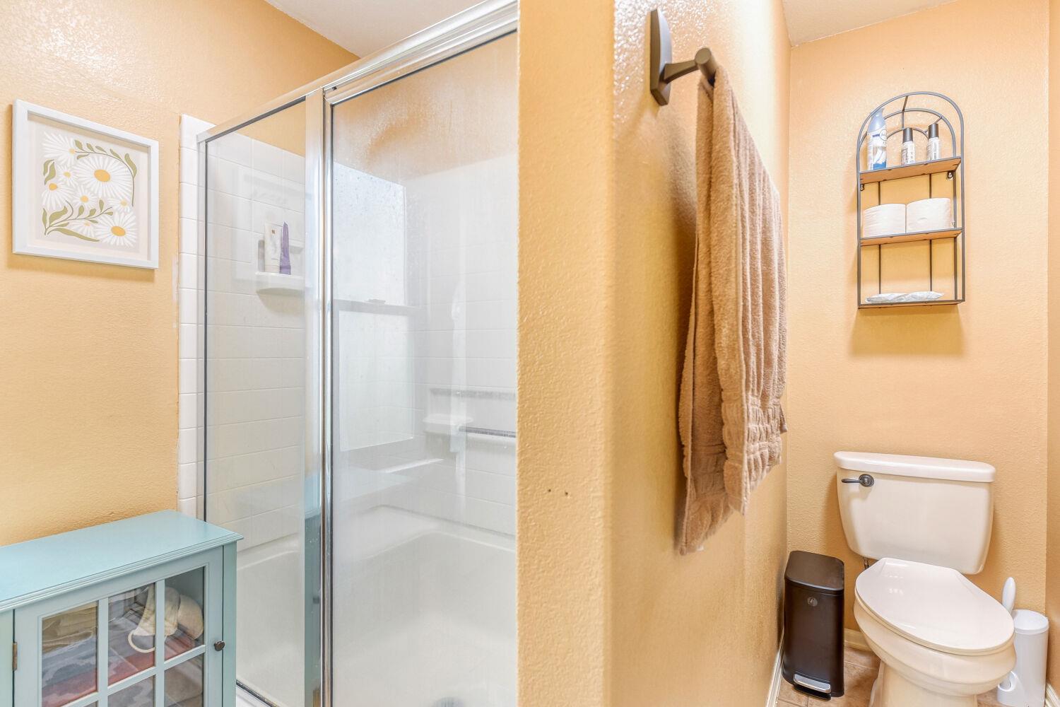 1319 Belmont Dr, San Marcos, TX 78666