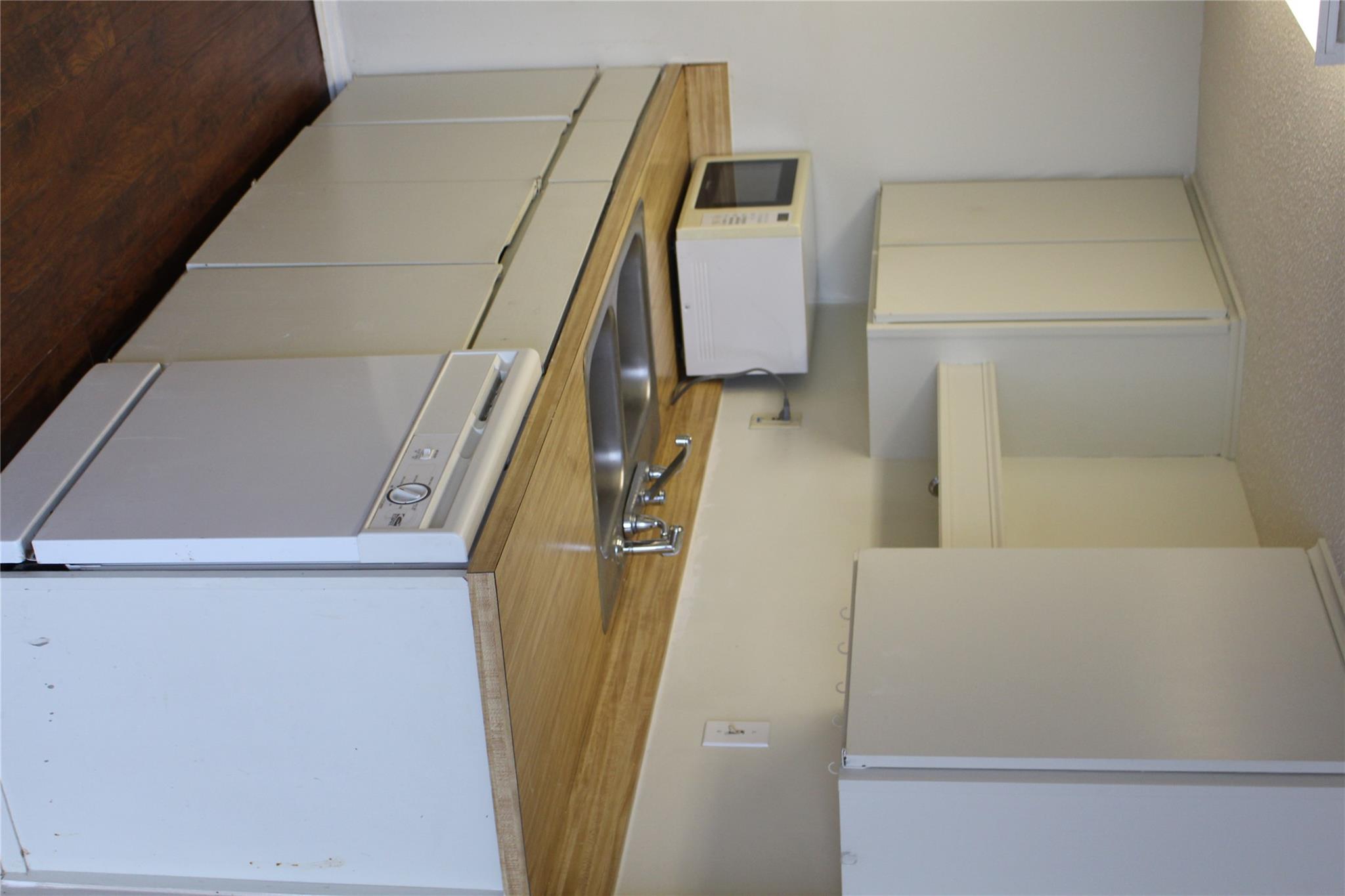 1800 Lavaca St # 203, Austin, TX 78701