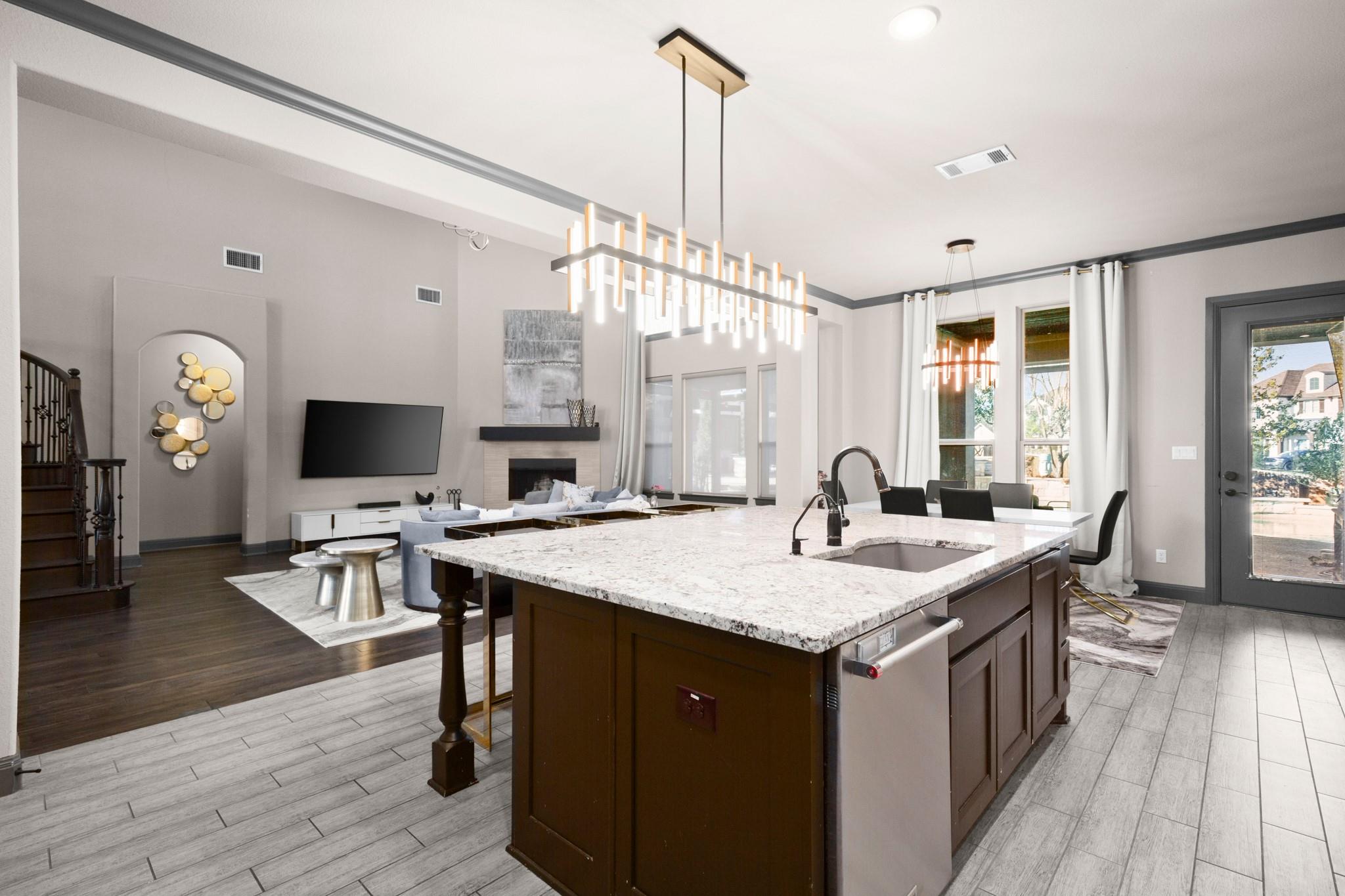 5916 Davenport Divide Rd, Austin, TX 78738