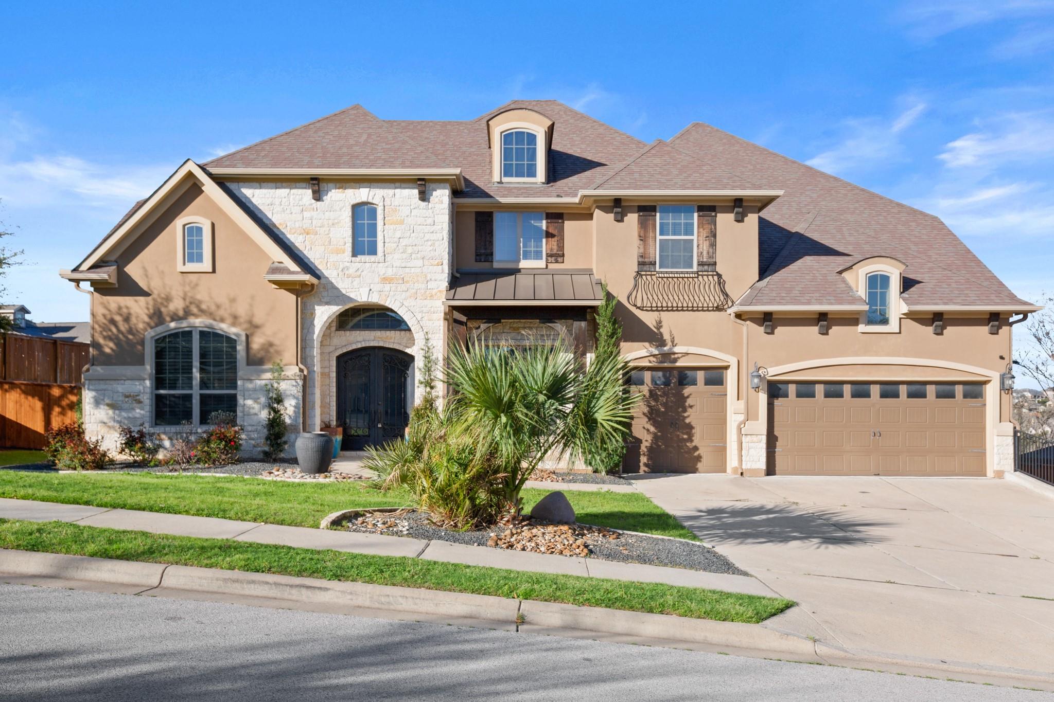 5916 Davenport Divide Rd, Austin, TX 78738