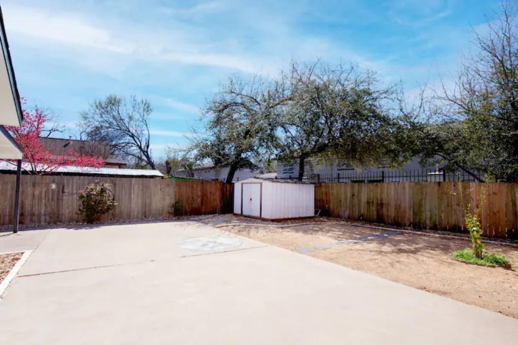 2319 Santa Rita St, Austin, TX 78702