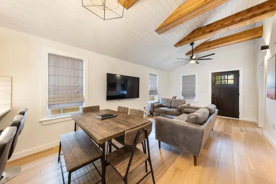 2319 Santa Rita St, Austin, TX 78702