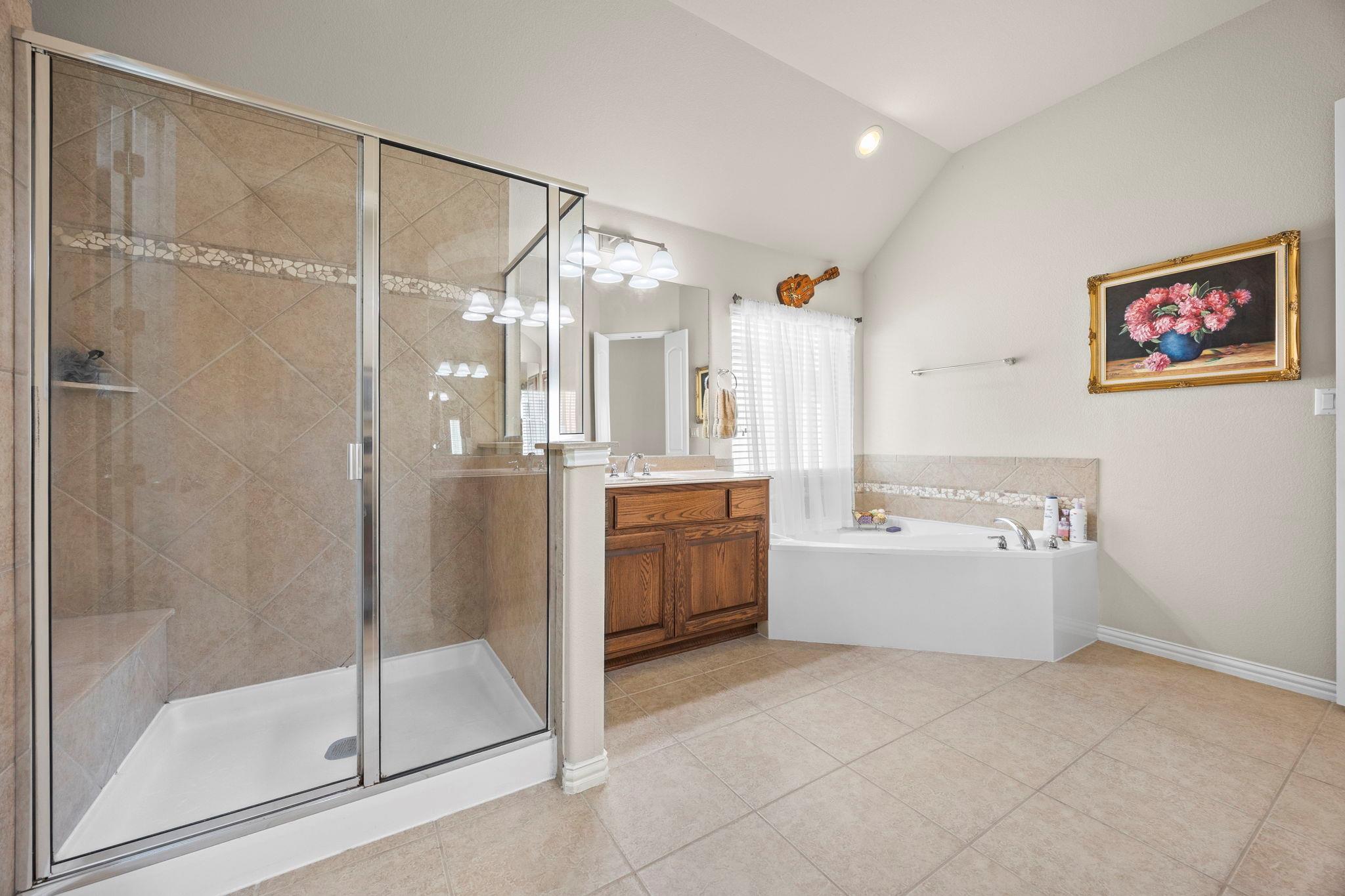 1205 Winding Way Dr, Georgetown, TX 78628