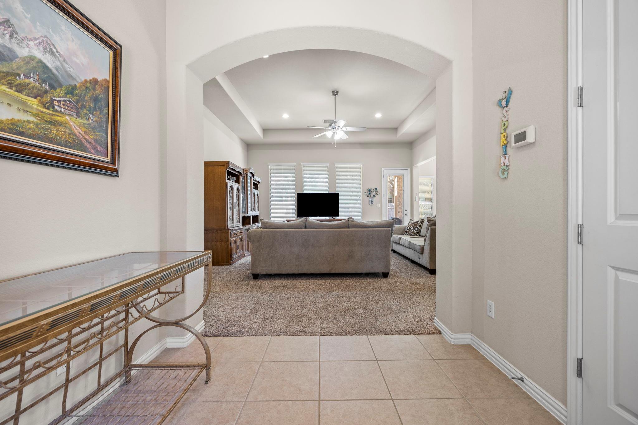 1205 Winding Way Dr, Georgetown, TX 78628