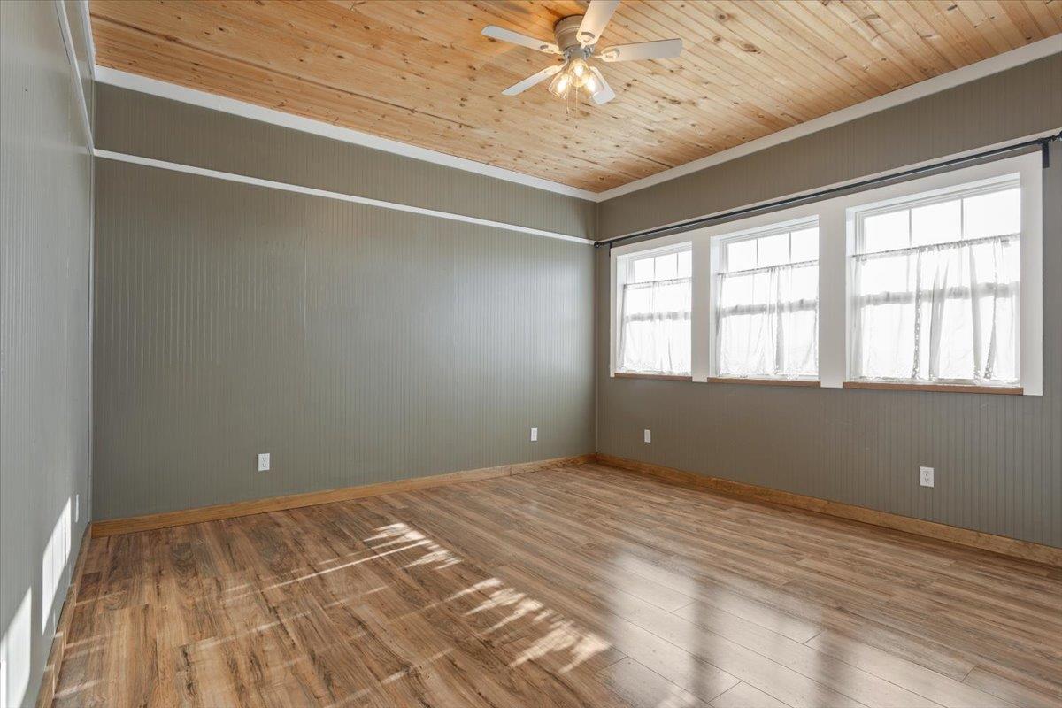 15629 Romberg Rd, Holland, TX 76534