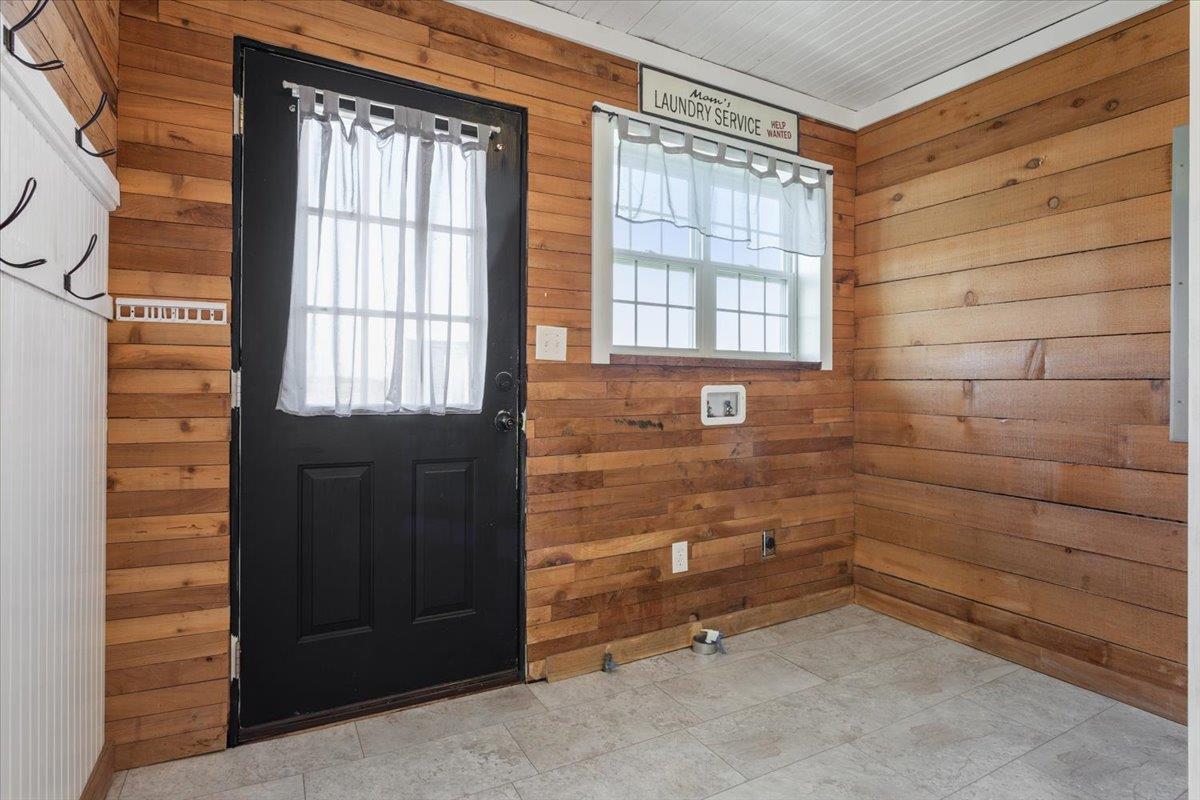 15629 Romberg Rd, Holland, TX 76534